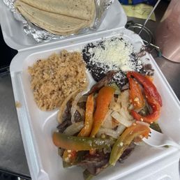 Tacos De Cesina