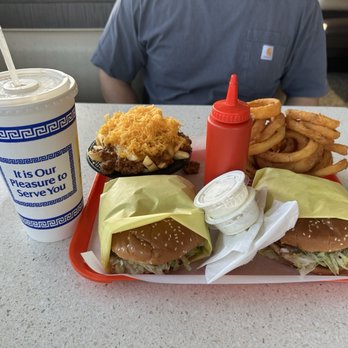 Steve's Burgers - Cheeseburger Combo, Onion Rings Small, Chile Fries Small, Orange Bang (large) - Burgers Near Me - Torrance, California Steve's Burgers - Cheeseburger Combo, Onion Rings Small, Chile Fries Small, Orange Bang (large) - Burgers Near Me - Torrance, California