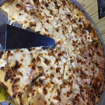 Fubar Pizza Bar - Honey chicken pizza - Pizza Near Me - Fort Walton Beach, Florida