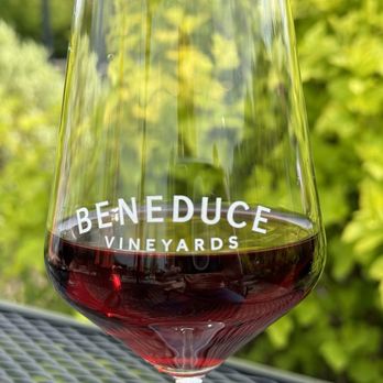 Beneduce Vineyards - Wineries Near Me - Pittstown, New Jersey