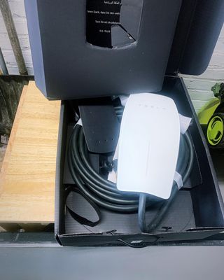 Gogi Electrician Services Logo