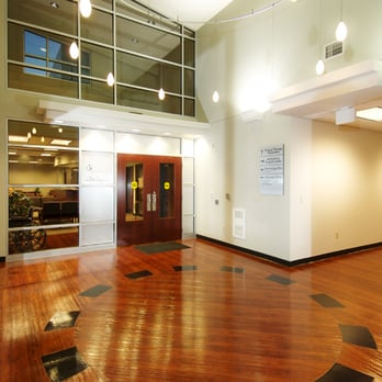 Klasinski Spine and Neurocare - main lobby - Orthopedists Near Me - Stevens Point, Wisconsin Klasinski Spine and Neurocare - main lobby - Orthopedists Near Me - Stevens Point, Wisconsin
