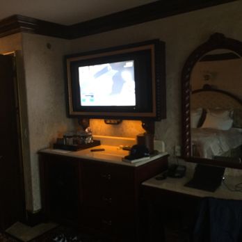 Peppermill Reno - Tuscany tower suite - Casinos Near Me - Reno, Nevada Peppermill Reno - Tuscany tower suite - Casinos Near Me - Reno, Nevada