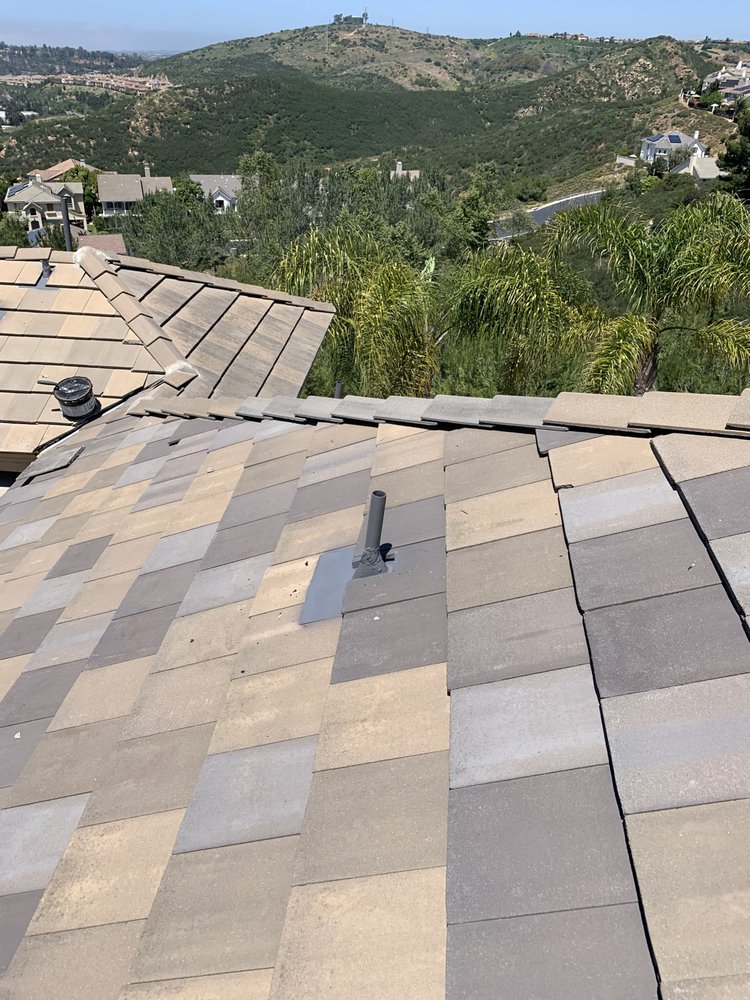 Slide of Cortez Roofing Services