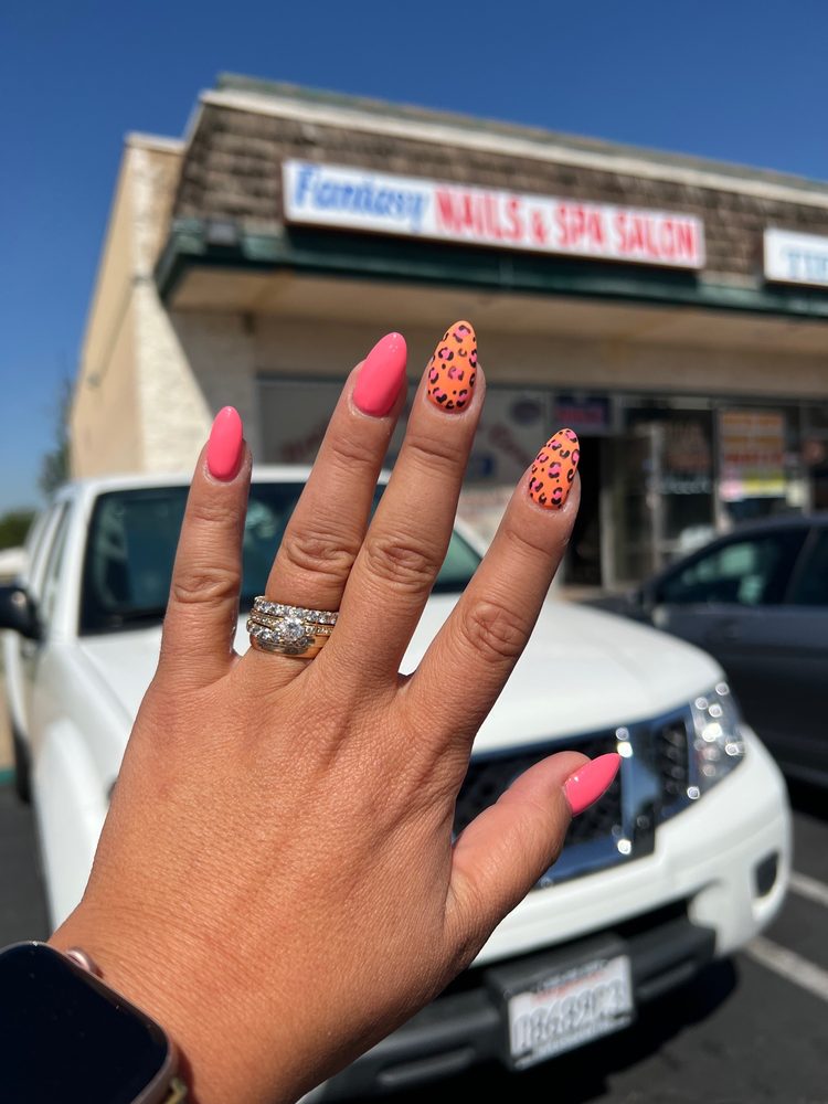 Fantasy Nail Salon