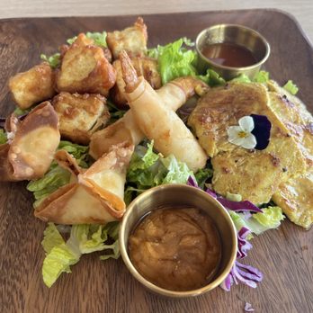 Nua Thai Cuisine - Mixed appetizers - Thai Near Me - Roseville, California Nua Thai Cuisine - Mixed appetizers - Thai Near Me - Roseville, California