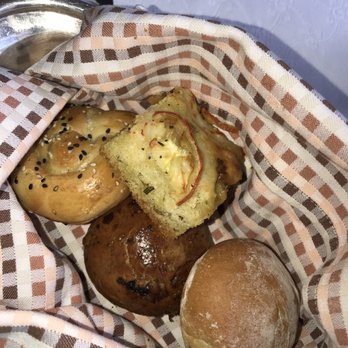 Grill 225 - Basket of rolls: Complimentary - Steakhouses Near Me - Charleston, South Carolina