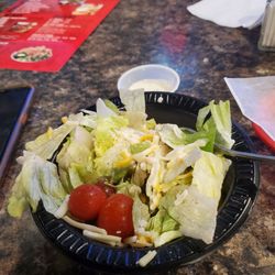 E & R's pub - Simple salad with delicious ranch