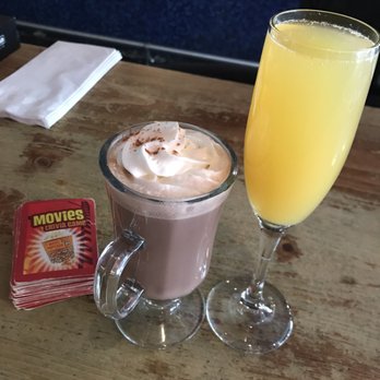 e's BAR - Bars Near Me - New York, New York e's BAR - Bars Near Me - New York, New York