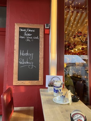 Himmel & Aehd by null