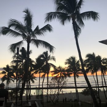 Queensbreak Restaurant - View from table - New American Near Me - Honolulu, Hawaii
