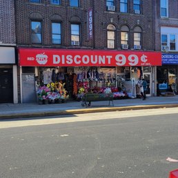 Exterior photo of Red Apple Discount - Brooklyn, New York Exterior photo of Red Apple Discount - Brooklyn, New York