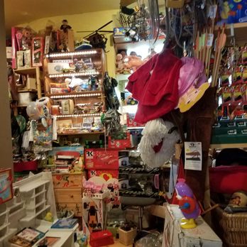 Onkel Philipp's Spielzeugwerkstatt - Toy Stores Near Me - Berlin, BE
