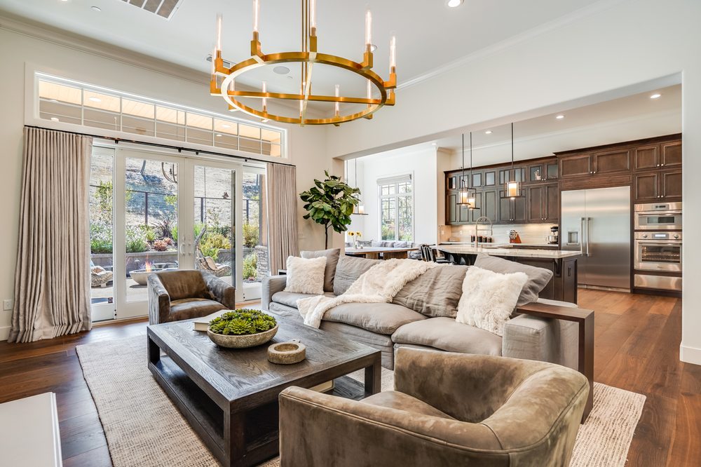 MANDY KILPATRICK COMPASS REAL ESTATE Updated July 2024 56 Photos