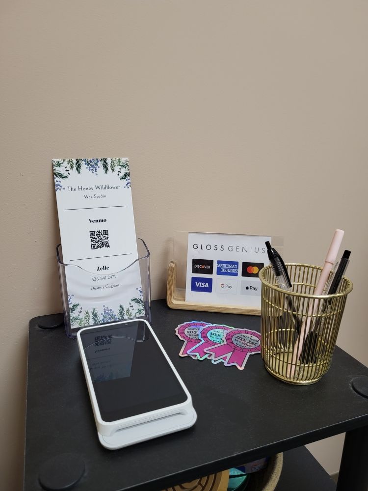 The Honey Wildflower Wax Studio Logo