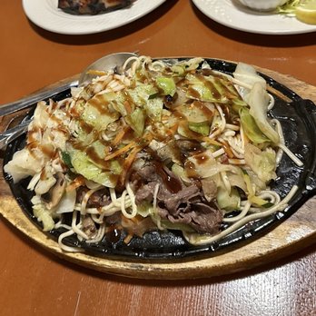 Maneki - Beef Yakiudon - Japanese Near Me - Seattle, Washington Maneki - Beef Yakiudon - Japanese Near Me - Seattle, Washington