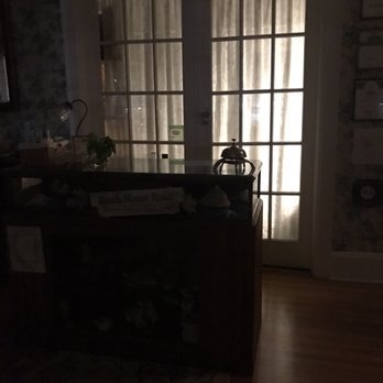 Atlantic House Bed & Breakfast - Hotels Near Me - Ocean City, Maryland