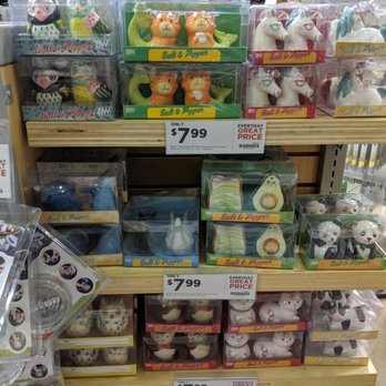 Kitchen Stuff Plus - Novelty salt and pepper shakers - Kitchen & Bath Near Me - Whitby, Ontario Kitchen Stuff Plus - Novelty salt and pepper shakers - Kitchen & Bath Near Me - Whitby, Ontario