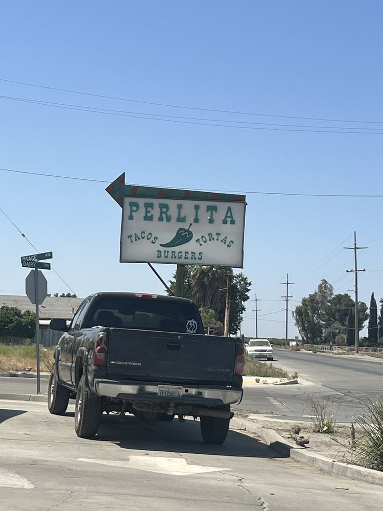 La Perlita Restaurant