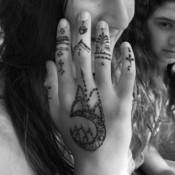 Henna Folsom - Birthday party henna fun - Henna Artists Near Me Henna Folsom - Birthday party henna fun - Henna Artists Near Me
