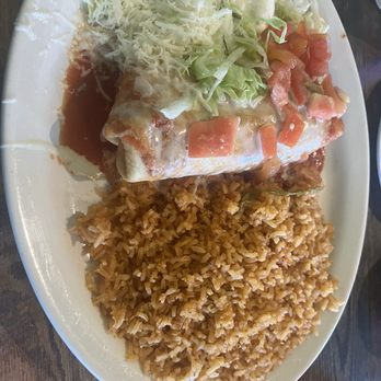 Taco Libre - My chimichanga dinner yummy - yep with chicken. - Mexican Near Me - St Augustine, Florida
