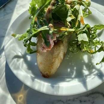 Myril Eatery & Wine Bar - London Broil Bruschetta - New American Near Me - Newport, Oregon Myril Eatery & Wine Bar - London Broil Bruschetta - New American Near Me - Newport, Oregon