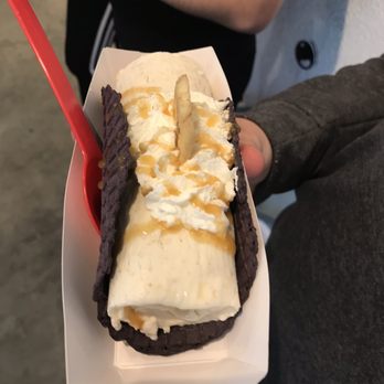 Taco ‘Bout Sweets - Banana Cream Pie - Ice Cream & Frozen Yogurt Near Me - Redlands, California