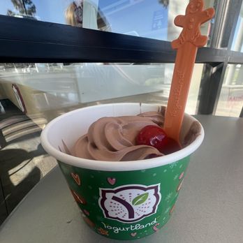 Yogurtland - Holiday cup with gingerbread man spoon! - Ice Cream & Frozen Yogurt Near Me - Cypress, California