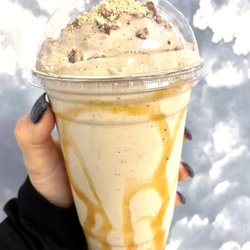 Angel Nutrition - Healthy protein shakes! Perfect for breakfast, lunch, dinner! 

Banana Caramel