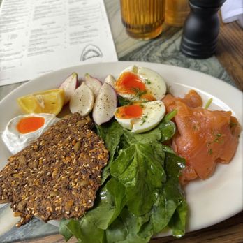 Great White - Smoked Salmon Plate - American Near Me - Manhattan Beach, California Great White - Smoked Salmon Plate - American Near Me - Manhattan Beach, California
