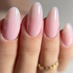 Ivania’s Nails