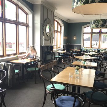 Alpha Street Kitchen & Bar - Lovely dining area - New Zealand Near Me - Cambridge, WKO Alpha Street Kitchen & Bar - Lovely dining area - New Zealand Near Me - Cambridge, WKO