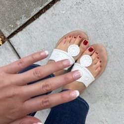 V.W. Nail Care - Gel mani pedi
