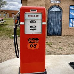 Restored 1929 Route 66 Gas Station