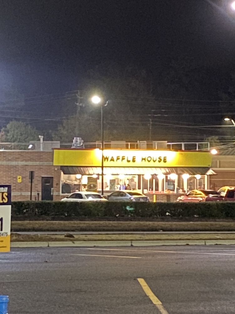 WAFFLE HOUSE Updated October 2024 1676 Montclair Rd, Birmingham