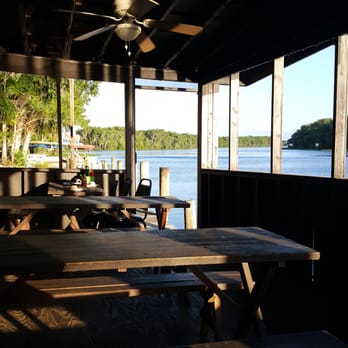 Shady Oak Restaurant - Outside seating on the St. Johns River - Seafood Near Me - DeLand, Florida Shady Oak Restaurant - Outside seating on the St. Johns River - Seafood Near Me - DeLand, Florida