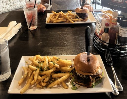 Mr. B's Food & Spirits by null