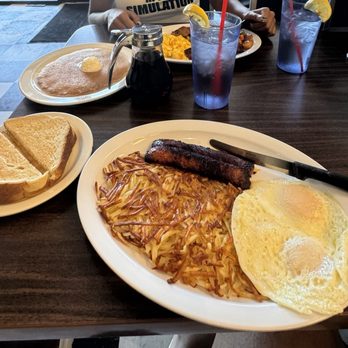 Miller's Cafe - Linguica & Eggs - American Near Me - Antioch, California Miller's Cafe - Linguica & Eggs - American Near Me - Antioch, California