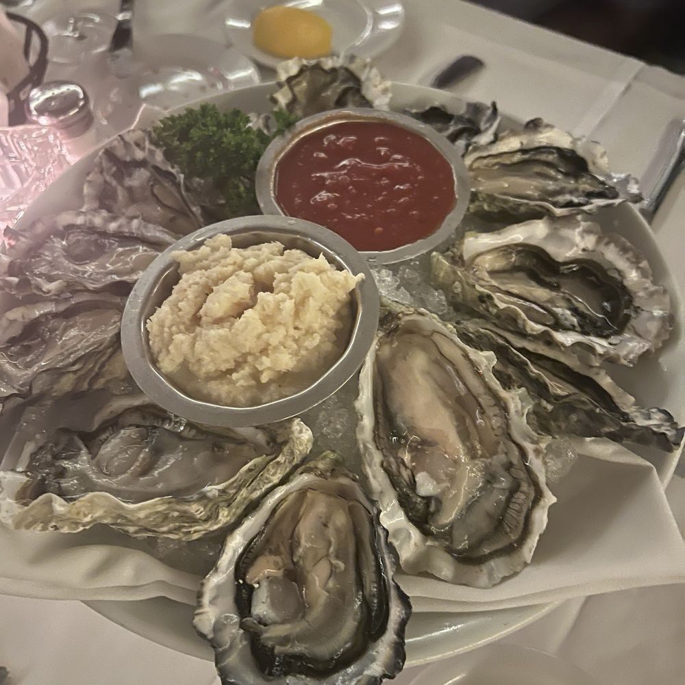 Dal Rae Restaurant - Oysters - Steakhouses Near Me - Pico Rivera, California Dal Rae Restaurant - Oysters - Steakhouses Near Me - Pico Rivera, California
