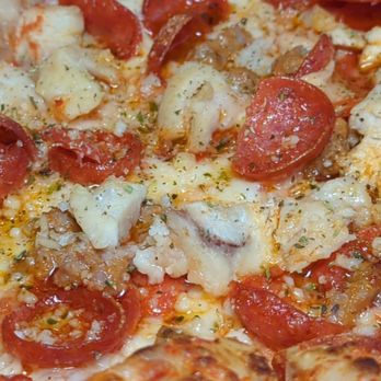 Solamente Pizza - Pizza Near Me - Las Vegas, Nevada