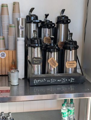 Benny's Lakewood by null