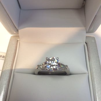 Uptown Diamond - Jewelry Near Me - Houston, Texas Uptown Diamond - Jewelry Near Me - Houston, Texas