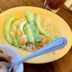 Barcenas Mexican Restaurant - Side of avocado