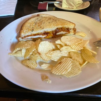 Siamsa Irish Pub - Chicken Tender sandwich - Irish Near Me - Stroudsburg, Pennsylvania Siamsa Irish Pub - Chicken Tender sandwich - Irish Near Me - Stroudsburg, Pennsylvania