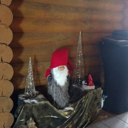 Zarenhof - Weihnachtswichtel wachen über die Gäste