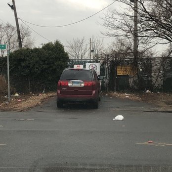 Aardwolf Parking JFK - 6 cars down to 2 - Parking Near Me - Jamaica, New York Aardwolf Parking JFK - 6 cars down to 2 - Parking Near Me - Jamaica, New York
