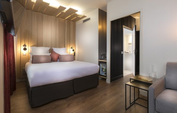 Hôtel du Cadran by Collection Vesper (Hôtel rue Cler Paris, Hotel Tour Eiffel Paris) by null