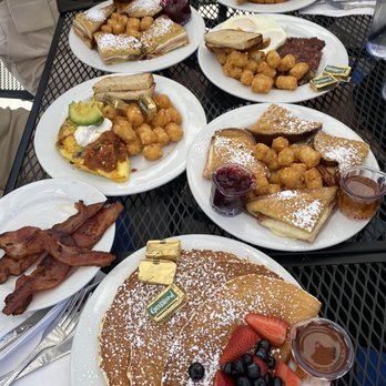 Brekkies - Chicken and waffles up the top corner. Monte cristos, corned beef hash, danish pancakes, and 2x spicy and hot omelettes - Breakfast & Brunch Near Me - Solvang, California