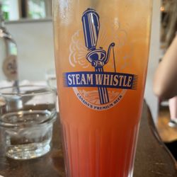 Gilly's Snug Harbour Restaurant & Marine - The Shirley temple