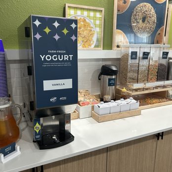 Spark by Hilton Vestal Binghamton University Area - Hotels Near Me - Vestal, New York